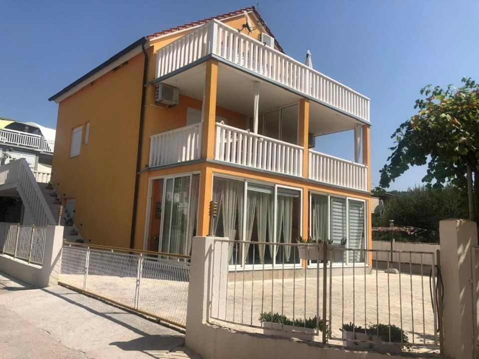 Villa Mirco Poljica  Exteriör bild